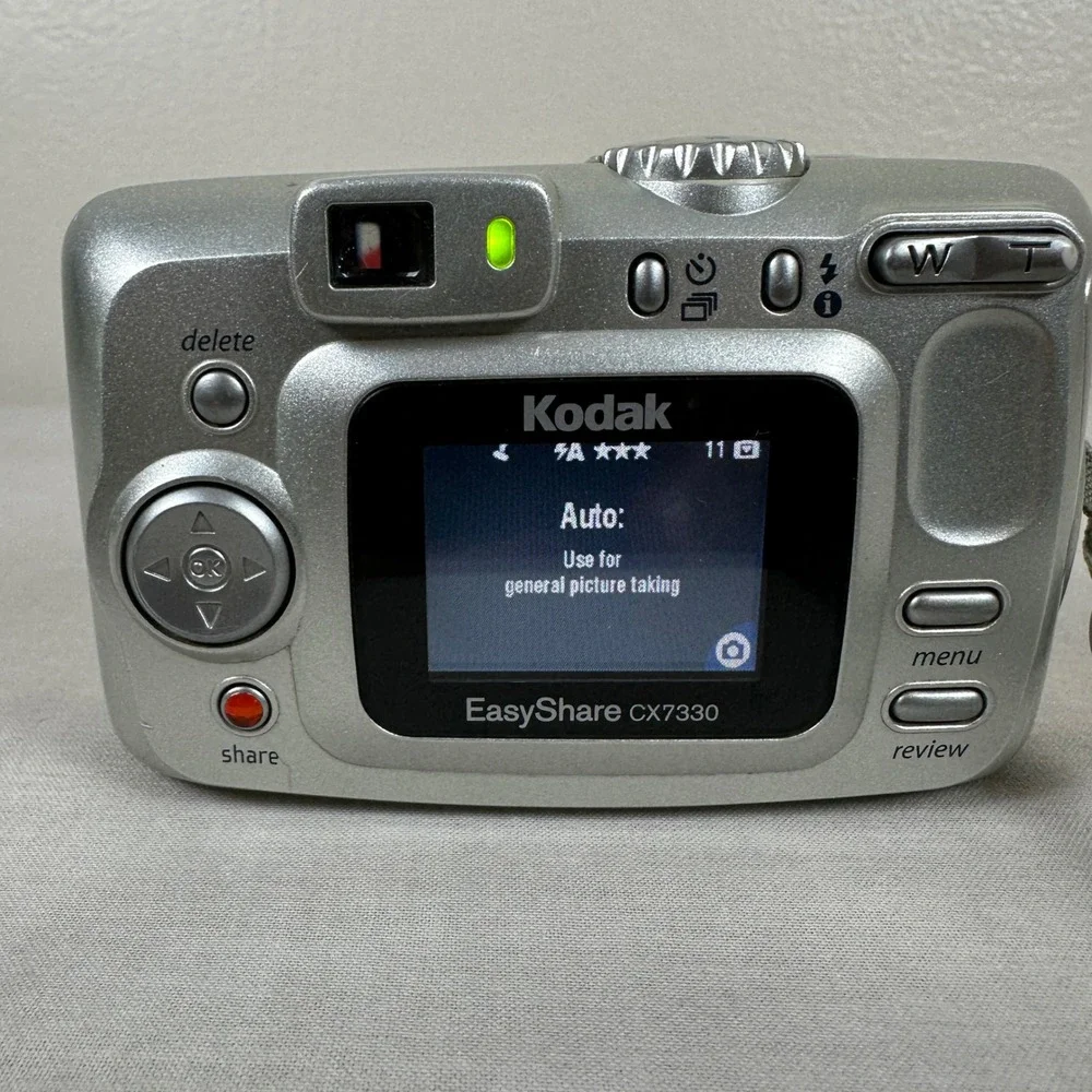 Kodak EasyShare CX7330 Digital Camera Silver 3.1MP 3x Optical Zoom